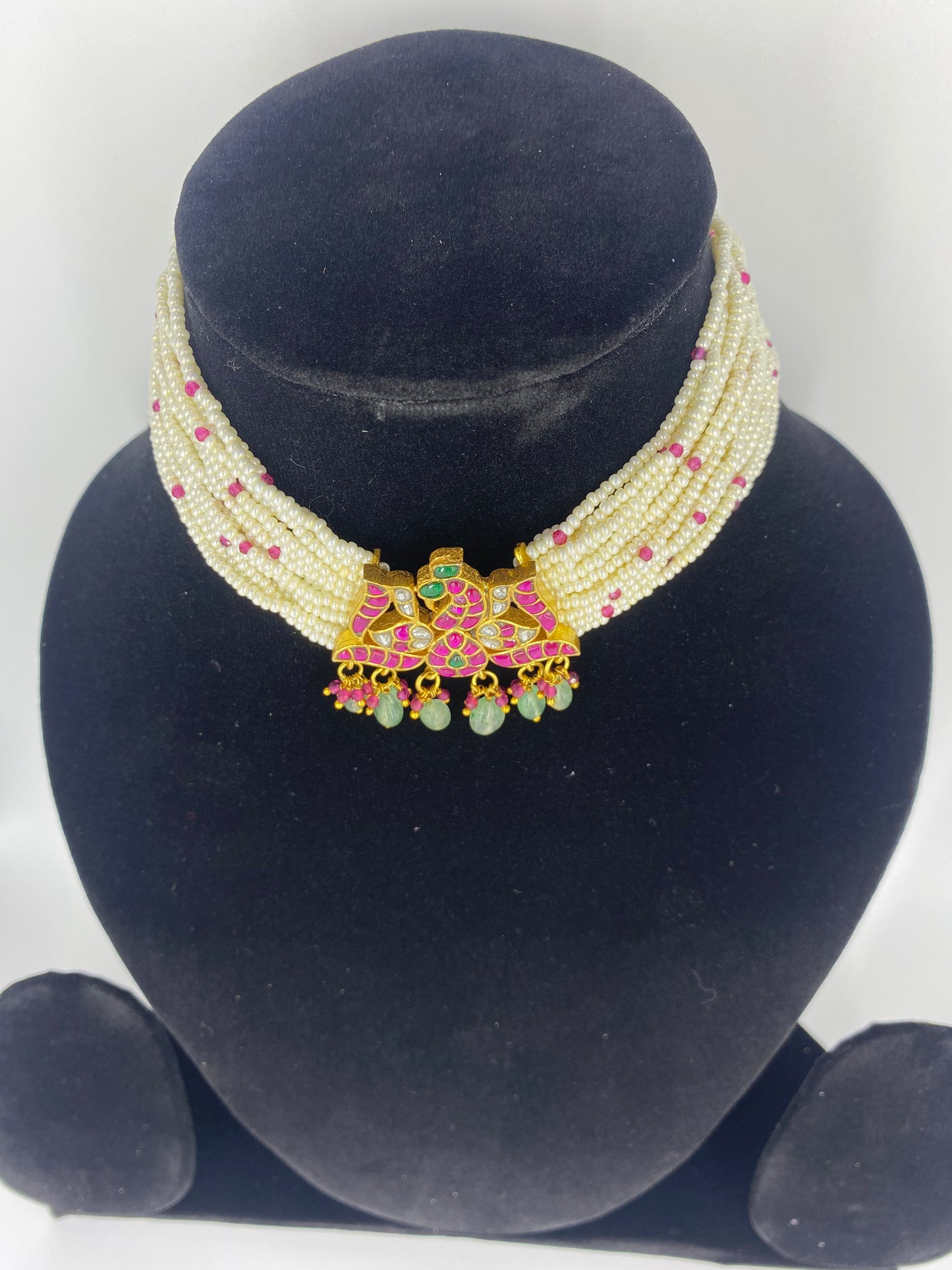 AMRITA PEARL CHOKER SET WITH KUNDAN PENDENT