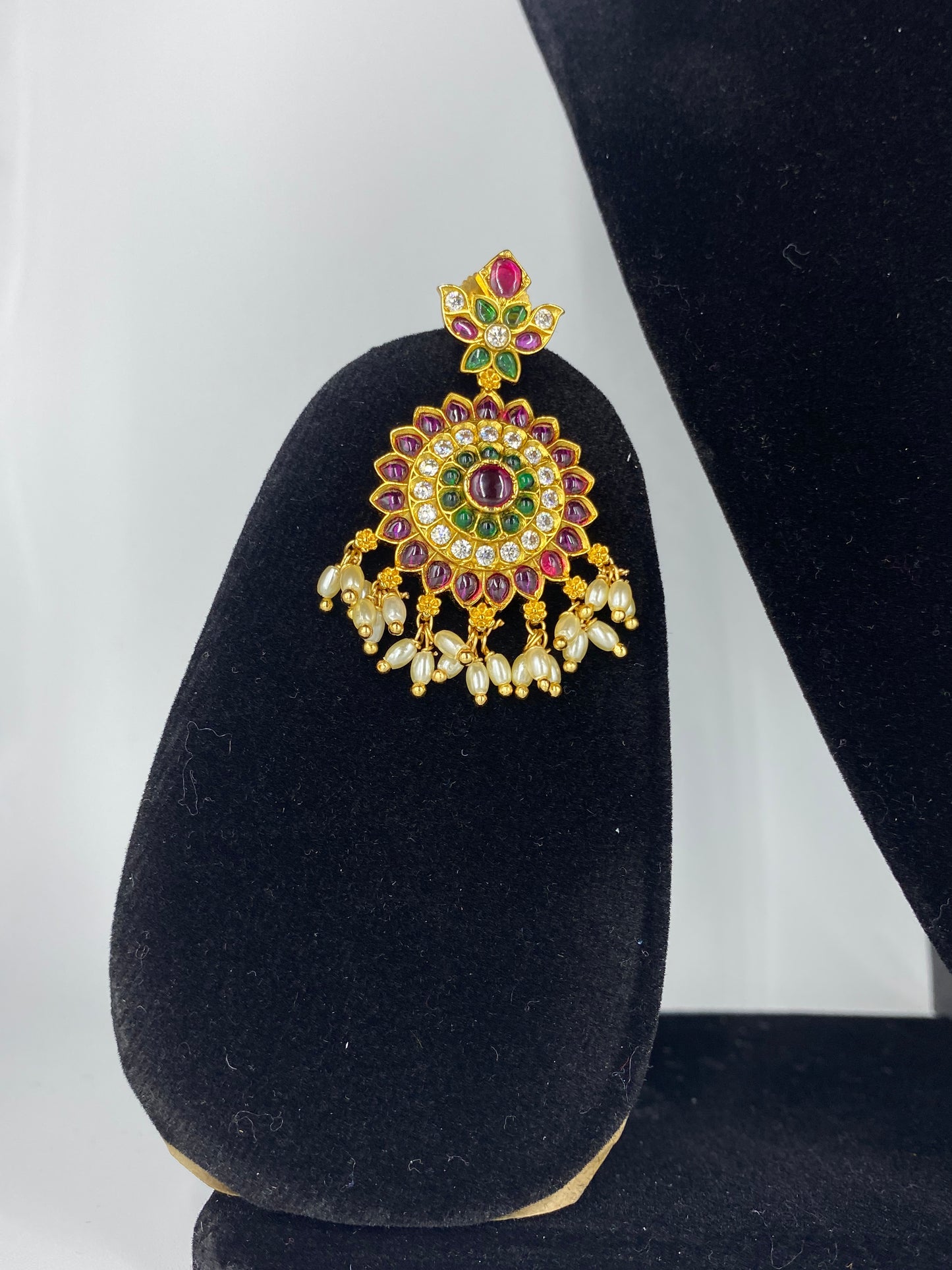 ANTIQUE PINK COLOUR KUNDAN PENDENT WITH EARRINGS