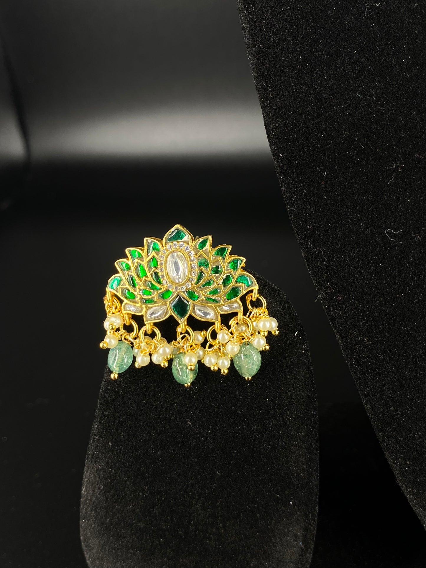 KAMALI GREEN KUNDAN EARRINGS