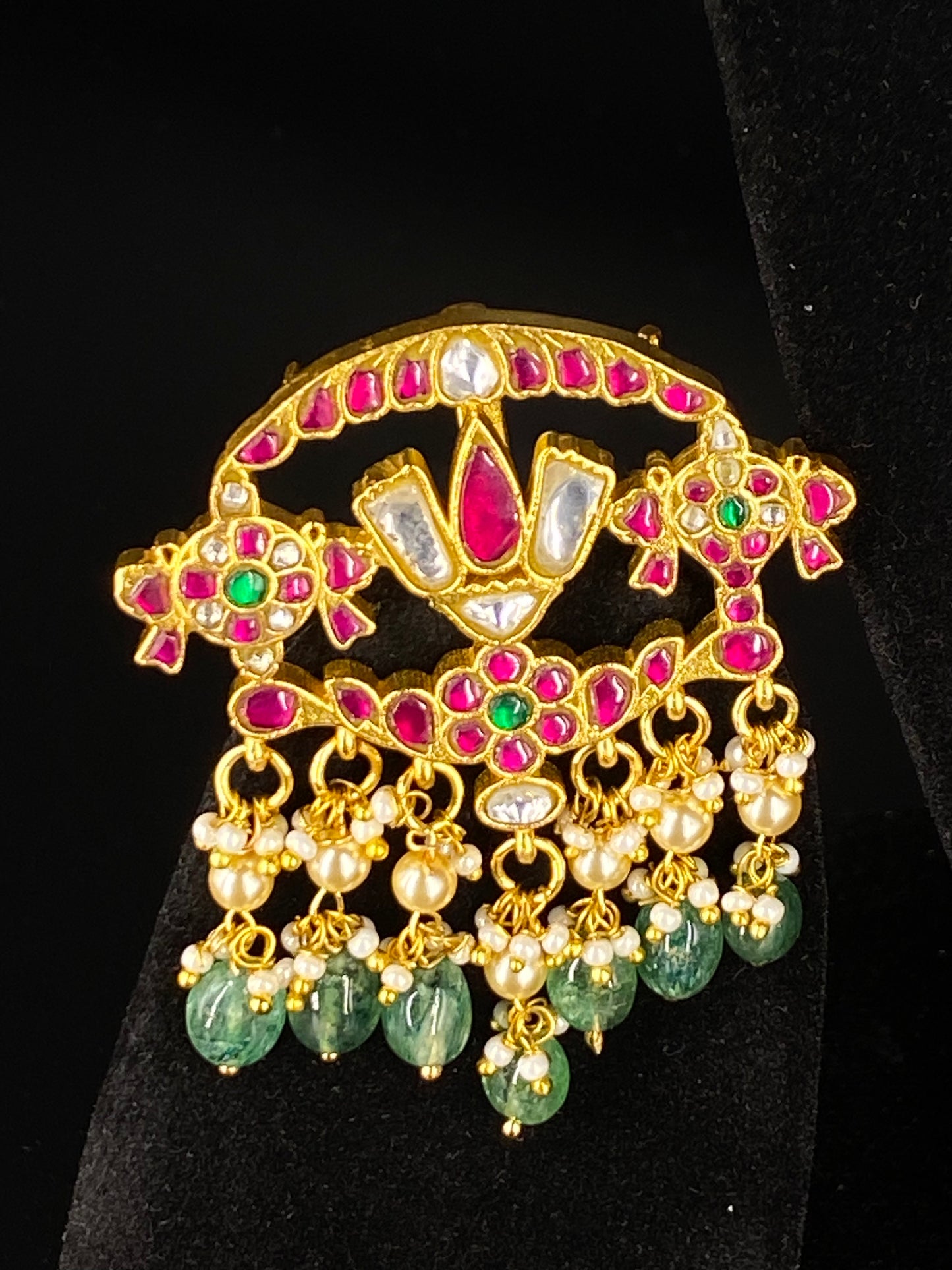 GOVIINDAPINK AND WHITE KUNDAN PENDENT